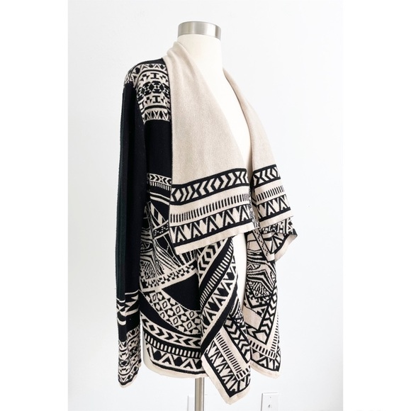 Vestique Boho Azteca Printed Long Sleeve Drapped Open Cardigan Size Small - Picture 4 of 9